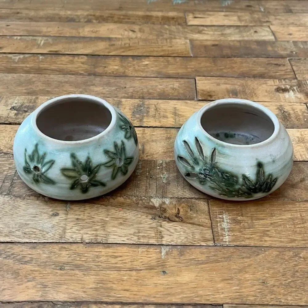 Malahide Pottery 2 in Tea Light Candle Holders (2) Leaf Design Cut Out Matte